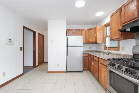 3 Angelo St # -5, Springfield, MA 01119 photo 6