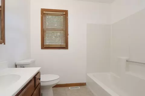 3 Angelo St # -5, Springfield, MA 01119 photo 24