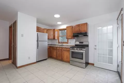 3 Angelo St # -5, Springfield, MA 01119 photo 5
