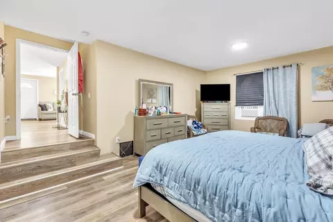 Bedroom - 115 Ranney St, Springfield, MA 01108 photo 6 of 8