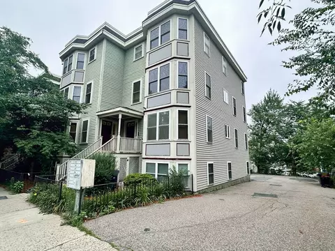 2963 Washington St #B, Boston, MA 02119