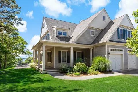 1090 Shore Rd #11, Bourne, MA 02559
