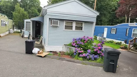 261 Newbury #76C, Peabody, MA 01960