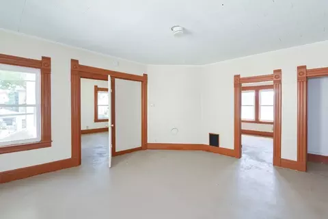 54 Hebron St, Springfield, MA 01107 photo 21