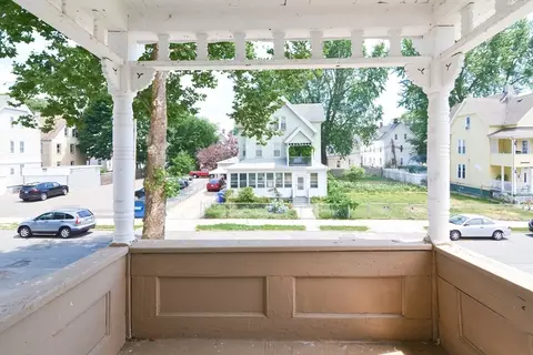 54 Hebron St, Springfield, MA 01107 photo 20