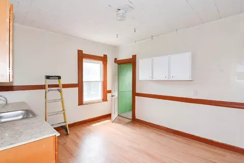 54 Hebron St, Springfield, MA 01107 photo 26