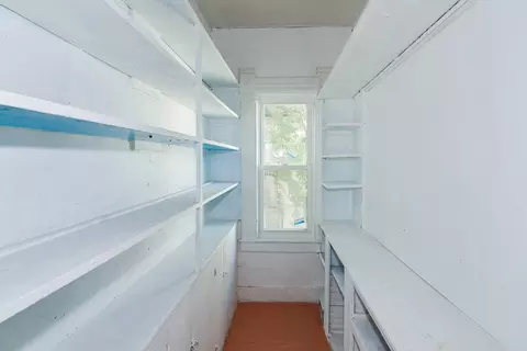 54 Hebron St, Springfield, MA 01107 photo 28