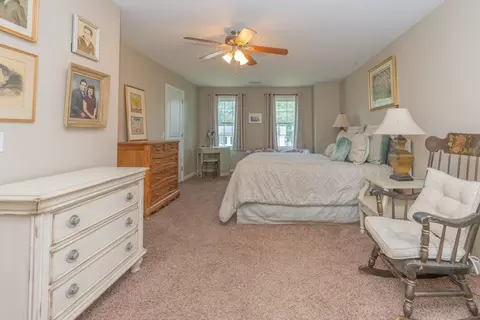 247 Cabinet St, Springfield, MA 01129 photo 21