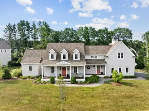 2 Cottage Ln, Marshfield, MA 02050