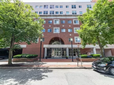 20 Webster St #410, Brookline, MA 02446