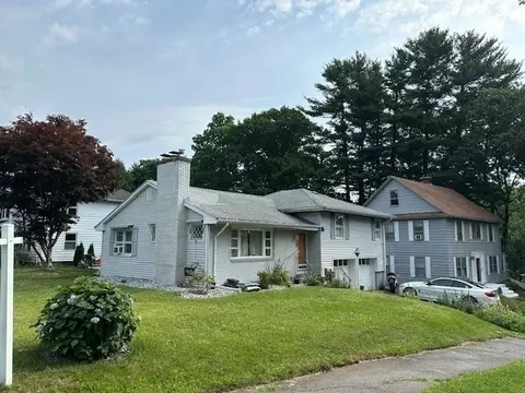 28 Copley Rd, Worcester, MA 01602 photo 9