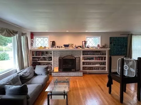 28 Copley Rd, Worcester, MA 01602 photo 11
