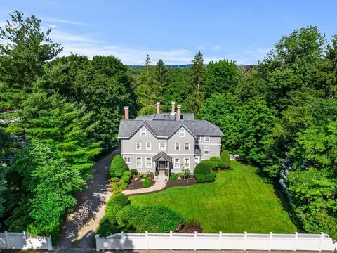 87 Randolph Ave, Milton, MA 02186