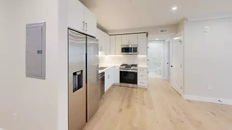 9 Everett St, Boston, MA 02134 photo 24