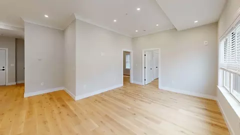 9 Everett St, Boston, MA 02134 photo 11