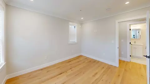 9 Everett St, Boston, MA 02134 photo 14
