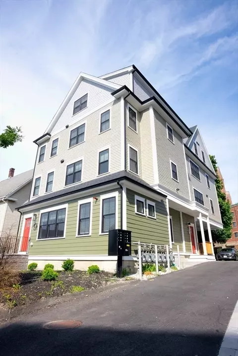9 Everett St, Boston, MA 02134 photo 2