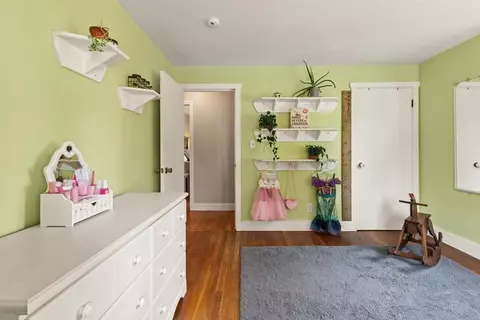 Bedroom - 36 Oak St, Stoneham, MA 02180 photo 5 of 5