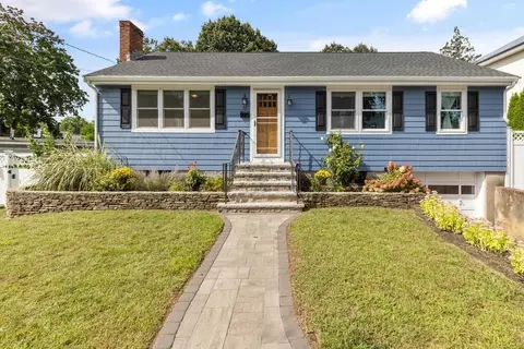 36 Oak St, Stoneham, MA 02180