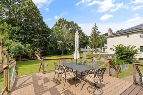 Exterior - 36 Oak St, Stoneham, MA 02180 photo 4 of 11