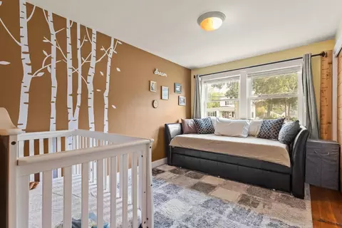 Bedroom - 36 Oak St, Stoneham, MA 02180 photo 1 of 5