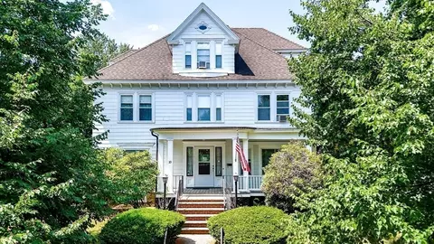 10 Quincy, Methuen, MA 01844