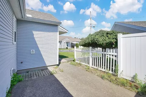 43 Mitchell Dr #0, Chicopee, MA 01022 photo 24