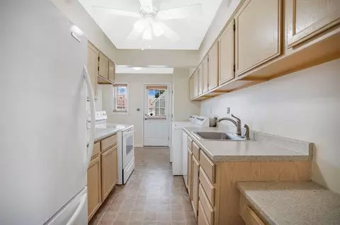 43 Mitchell Dr #0, Chicopee, MA 01022 photo 10