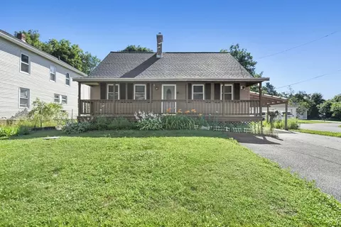 13 Greenlawn Ave, Grafton, MA 01560