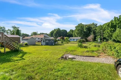 48 Baltic Ave, Chicopee, MA 01020 photo 37