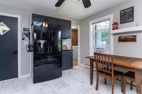82 Ferry St, Easthampton, MA 01027 photo 18