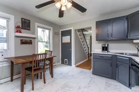 82 Ferry St, Easthampton, MA 01027 photo 19