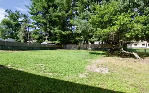 60 Murphy Ln, Chicopee, MA 01020 photo 5