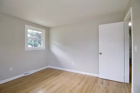 60 Murphy Ln, Chicopee, MA 01020 photo 30
