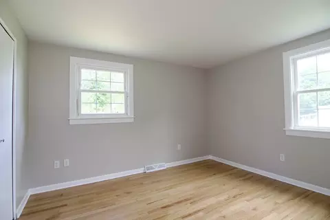 60 Murphy Ln, Chicopee, MA 01020 photo 24
