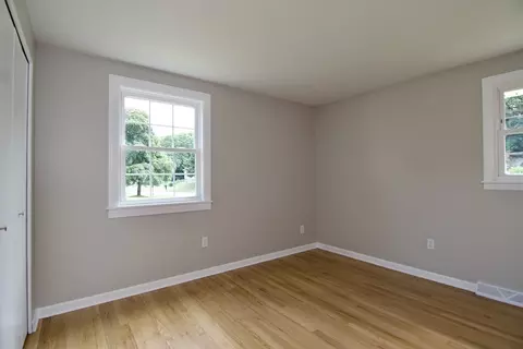 60 Murphy Ln, Chicopee, MA 01020 photo 29