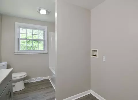 60 Murphy Ln, Chicopee, MA 01020 photo 34