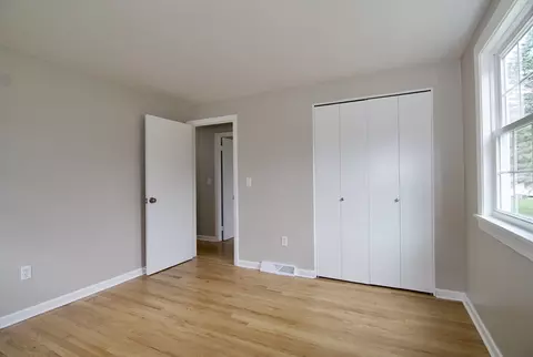 60 Murphy Ln, Chicopee, MA 01020 photo 31