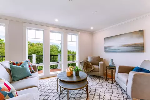 Living - 163 Atlantic Rd #10, Gloucester, MA 01930 photo 1 of 2