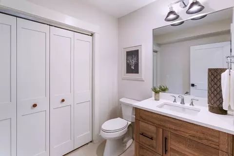 Bath - 163 Atlantic Rd #10, Gloucester, MA 01930 photo 3 of 3