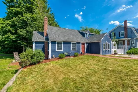 51 Dwight St, Dedham, MA 02026 photo 3