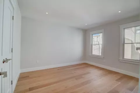 8 Armory St, Boston, MA 02129 photo 17
