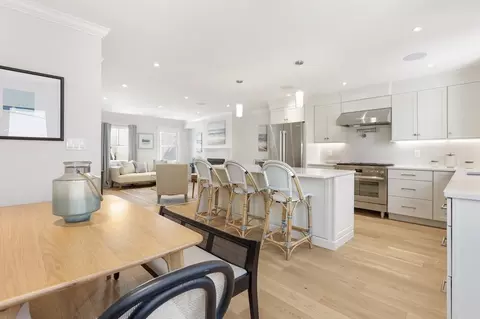 8 Armory St, Boston, MA 02129 photo 9