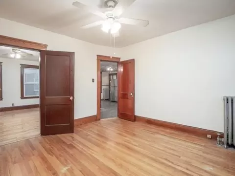 24 Arthur St, Worcester, MA 01604 photo 3