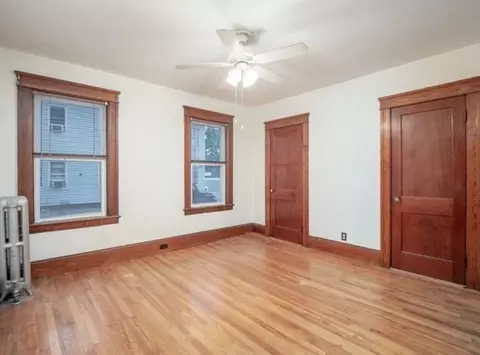 24 Arthur St, Worcester, MA 01604 photo 4