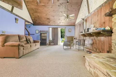 472 Main St, Acushnet, MA 02743 photo 7