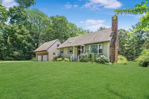 472 Main St, Acushnet, MA 02743