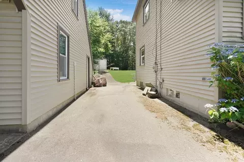 472 Main St, Acushnet, MA 02743 photo 21