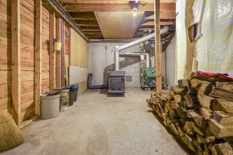 472 Main St, Acushnet, MA 02743 photo 16