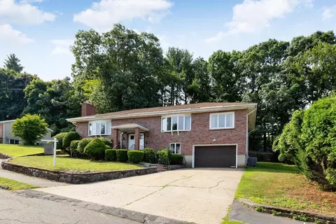 16 Nixon Ln, Stoneham, MA 02180